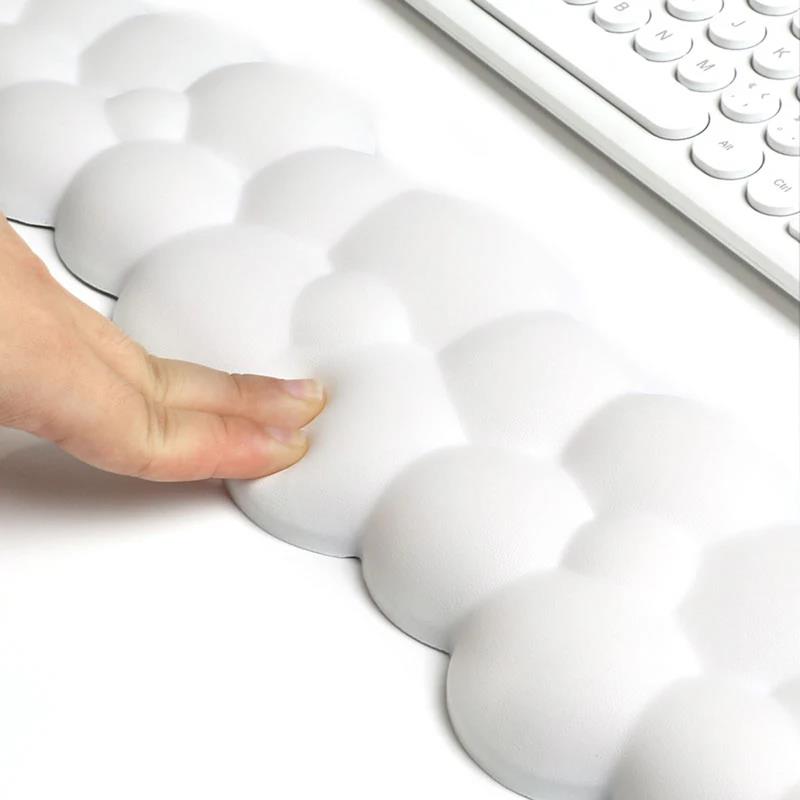 Muismat met polssteun Toetsenb - Keyboard Mouse Bundle Gaming recensie en prijs